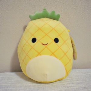 Squishmallows Maui Pineapple